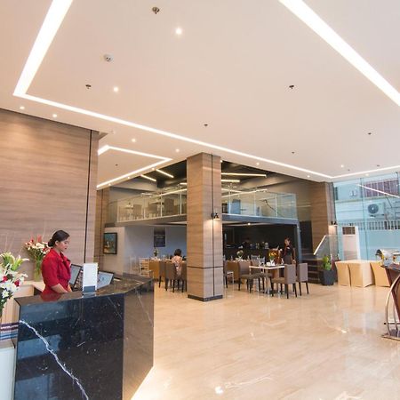 Mango Suites Cauayan Eksteriør billede