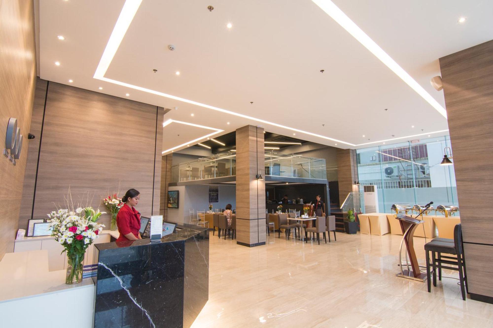 Mango Suites Cauayan Eksteriør billede
