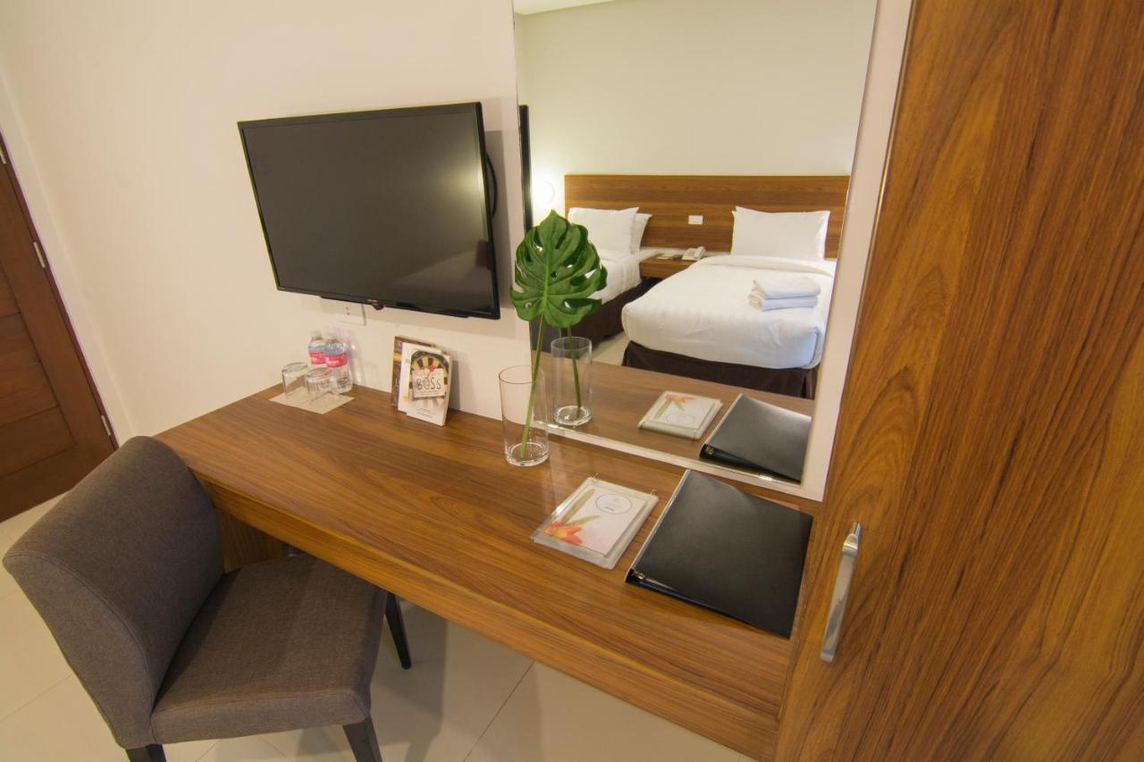 Mango Suites Cauayan Eksteriør billede