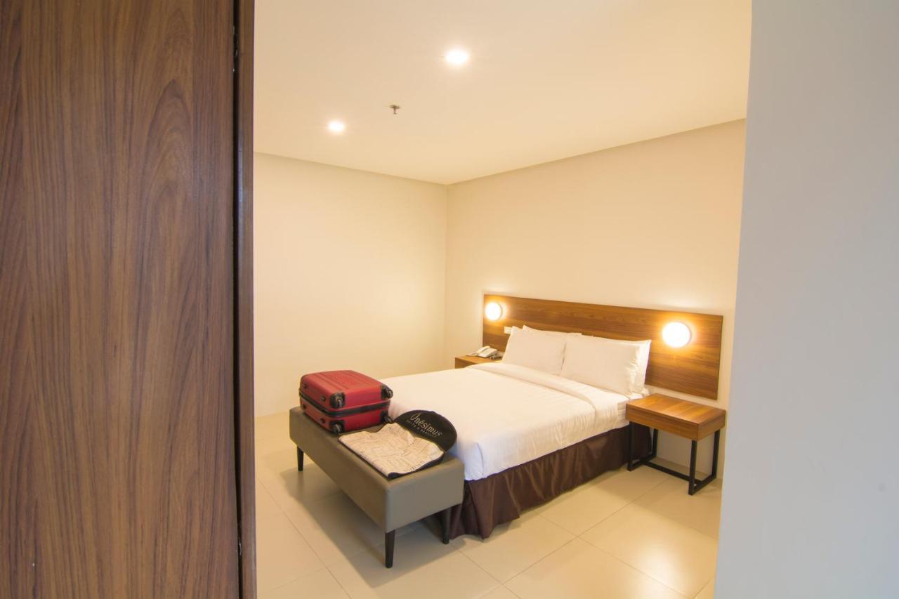 Mango Suites Cauayan Eksteriør billede